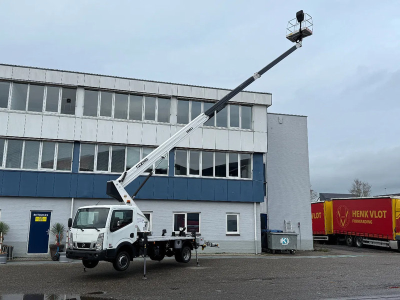 Nissan NT400 EURO 6 + ISOLI PT200 - AERIAL PLATFORM - ONLY 25.892 KM - Bedrijfswagen: afbeelding 1 Nissan NT400 EURO 6 + ISOLI PT200 - AERIAL PLATFORM - ONLY 25.892 KM - Bedrijfswagen: afbeelding 1