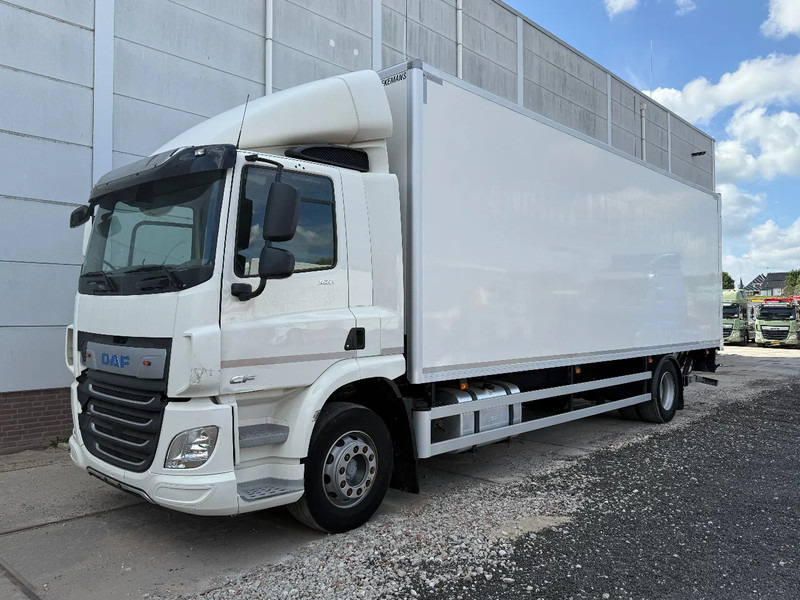 DAF CF 320 4X2 - EURO 6 - 19 TON + DHOLLANDIA - Bakwagen: afbeelding 1 DAF CF 320 4X2 - EURO 6 - 19 TON + DHOLLANDIA - Bakwagen: afbeelding 1