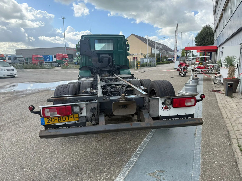 DAF CF 400 6X2 EURO 6 - ONLY 689.209 KM + STEERING AXLE - Chassis vrachtwagen: afbeelding 4 DAF CF 400 6X2 EURO 6 - ONLY 689.209 KM + STEERING AXLE - Chassis vrachtwagen: afbeelding 4