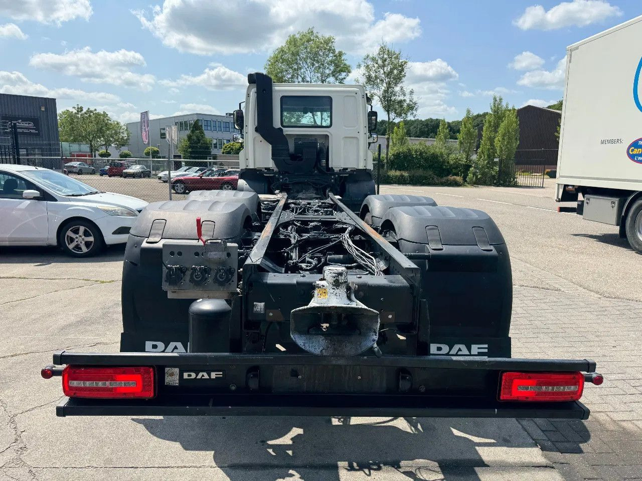DAF CF 450 6X2 - EURO 6 + LIFT/STEERING AXLE - Chassis vrachtwagen: afbeelding 5 DAF CF 450 6X2 - EURO 6 + LIFT/STEERING AXLE - Chassis vrachtwagen: afbeelding 5