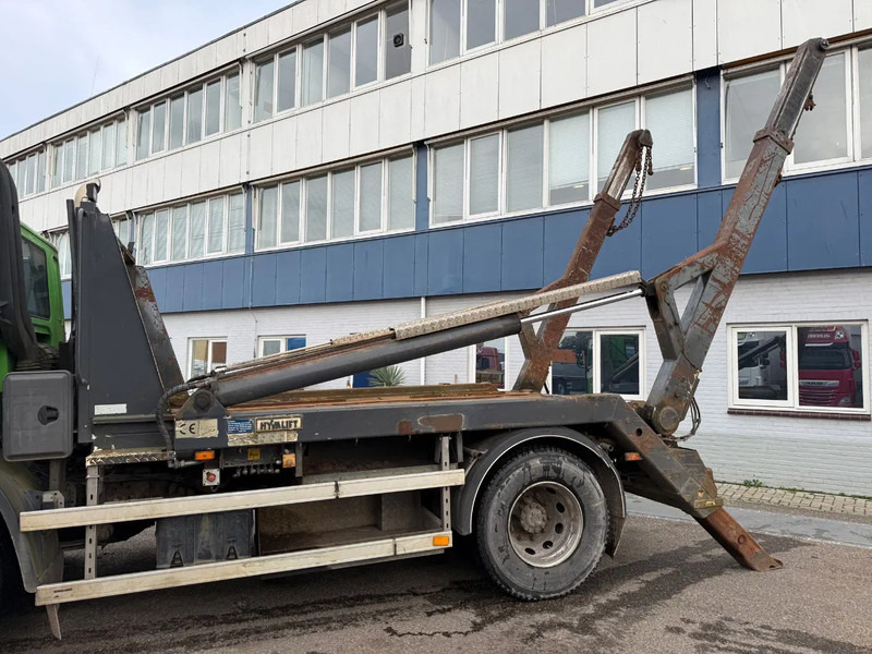 DAF CF 75.310 4X2 HYVALIFT SKIPLOADER MANUAL GEAR FULL STEEL - Portaalarmsysteem vrachtwagen: afbeelding 4 DAF CF 75.310 4X2 HYVALIFT SKIPLOADER MANUAL GEAR FULL STEEL - Portaalarmsysteem vrachtwagen: afbeelding 4