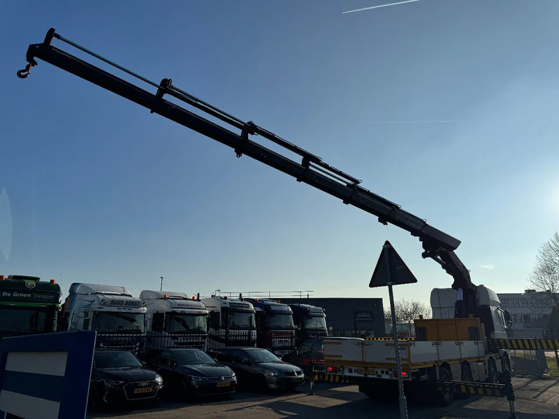 DAF XF 460 8X2 - EURO 6 + HIAB 855 EP-6 + REMOTE + STEERING AXLE - Kraanwagen: afbeelding 3 DAF XF 460 8X2 - EURO 6 + HIAB 855 EP-6 + REMOTE + STEERING AXLE - Kraanwagen: afbeelding 3