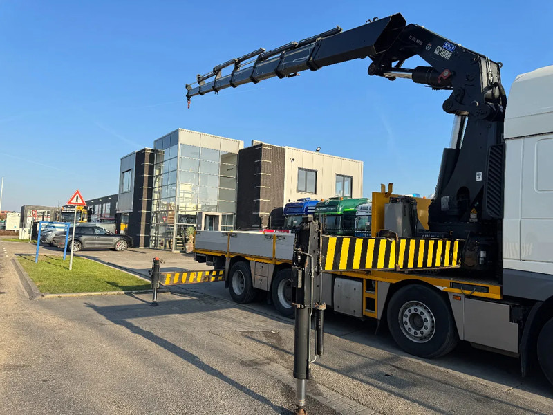 DAF XF 460 8X2 - EURO 6 + HIAB 855 EP-6 + REMOTE + STEERING AXLE - Kraanwagen: afbeelding 5 DAF XF 460 8X2 - EURO 6 + HIAB 855 EP-6 + REMOTE + STEERING AXLE - Kraanwagen: afbeelding 5
