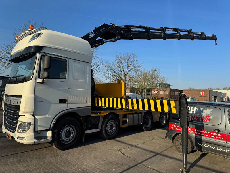 DAF XF 460 8X2 - EURO 6 + HIAB 855 EP-6 + REMOTE + STEERING AXLE - Vrachtwagen met open laadbak, Kraanwagen: afbeelding 1 DAF XF 460 8X2 - EURO 6 + HIAB 855 EP-6 + REMOTE + STEERING AXLE - Vrachtwagen met open laadbak, Kraanwagen: afbeelding 1