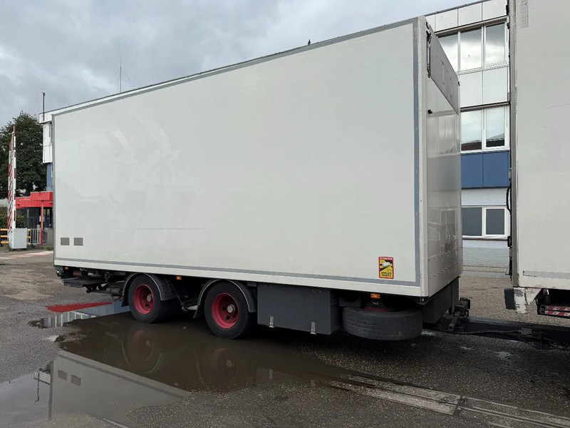 DAF XF 480 6X2 + 2 AXLE HANGER + TRS COOLING + DHOLLANDIA LIFT (2x) - Koelwagen vrachtwagen: afbeelding 5 DAF XF 480 6X2 + 2 AXLE HANGER + TRS COOLING + DHOLLANDIA LIFT (2x) - Koelwagen vrachtwagen: afbeelding 5