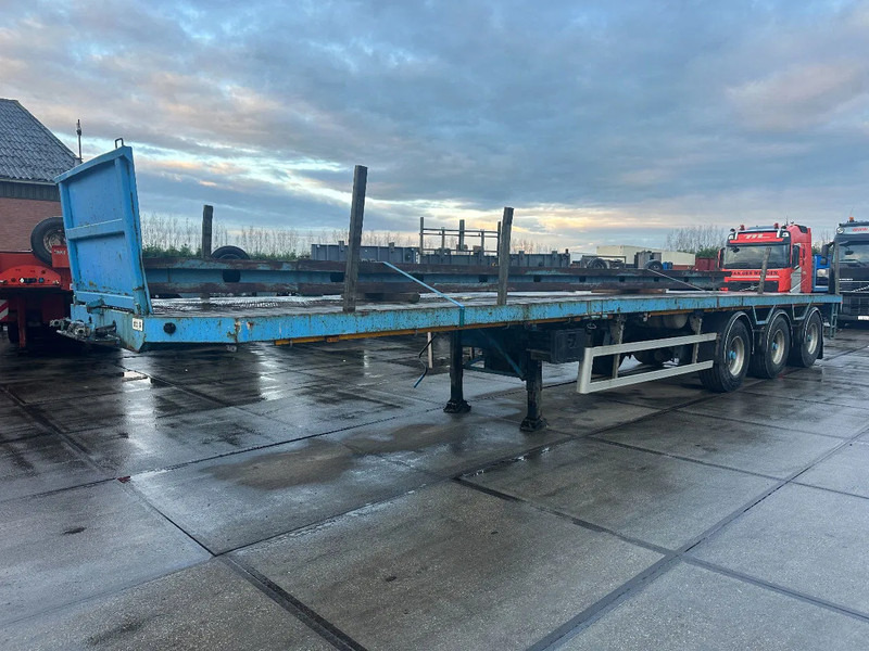 EKW 3 AXLE STEERING, DUBBLE EXTENDABLE TILL 30 METER - Vlakke/ Open oplegger: afbeelding 1 EKW 3 AXLE STEERING, DUBBLE EXTENDABLE TILL 30 METER - Vlakke/ Open oplegger: afbeelding 1