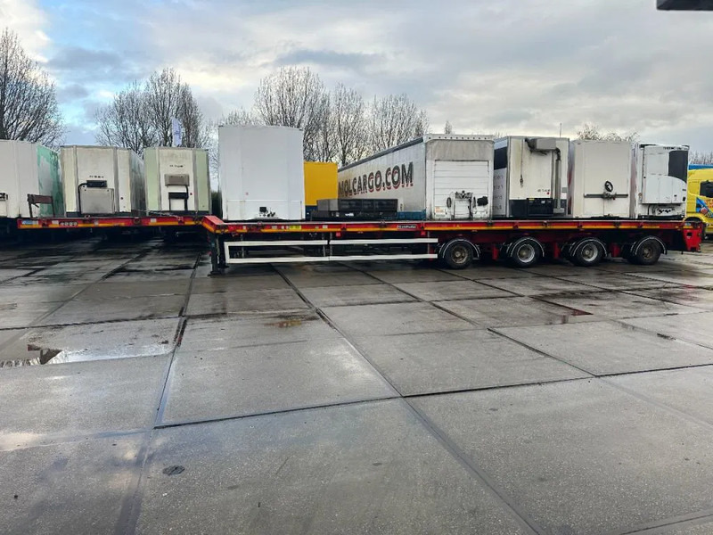 Goldhofer TRIPPLE EXTENDABLE , TOTALE 51 M 4 AXLE STEERING - Dieplader oplegger: afbeelding 2 Goldhofer TRIPPLE EXTENDABLE , TOTALE 51 M 4 AXLE STEERING - Dieplader oplegger: afbeelding 2