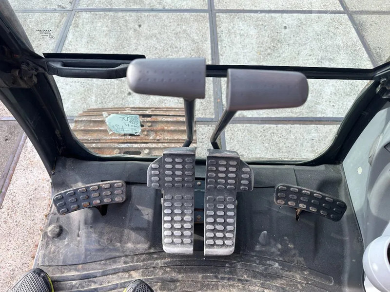 Hitachi ZX350LC-5B CE - Rupsgraafmachine: afbeelding 5 Hitachi ZX350LC-5B CE - Rupsgraafmachine: afbeelding 5