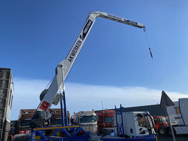 Iveco EuroCargo 90 E18 - EURO 5 + KLAAS ALU-KRAN 30 METER MET REMOTE - Kraanwagen: afbeelding 3 Iveco EuroCargo 90 E18 - EURO 5 + KLAAS ALU-KRAN 30 METER MET REMOTE - Kraanwagen: afbeelding 3
