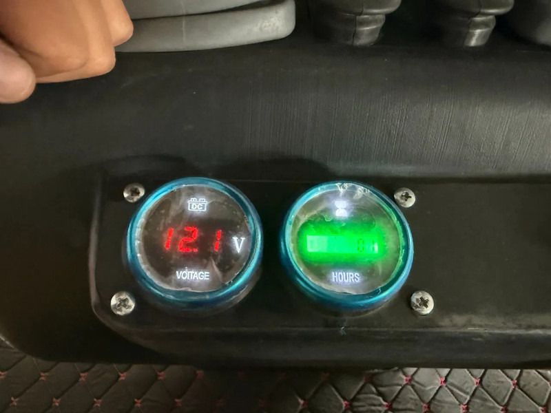 Minigraafmachine JPC HT12 + TRAILER - NEW AND UNUSED BOTH!: afbeelding 7 Minigraafmachine JPC HT12 + TRAILER - NEW AND UNUSED BOTH!: afbeelding 7