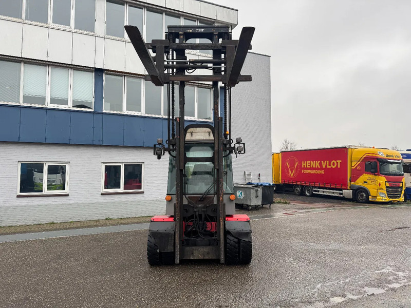 Kalmar DCE 80-9 8000 KG 2 STAGE MAST SIDE SHIFT DIESEL - Diesel heftruck: afbeelding 2 Kalmar DCE 80-9 8000 KG 2 STAGE MAST SIDE SHIFT DIESEL - Diesel heftruck: afbeelding 2