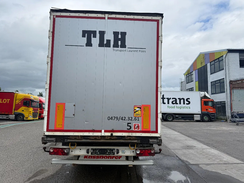 Kässbohrer XS - 3 AXLE - SAF + SLIDING ROOF - DISC BRAKES - Schuifzeiloplegger: afbeelding 5 Kässbohrer XS - 3 AXLE - SAF + SLIDING ROOF - DISC BRAKES - Schuifzeiloplegger: afbeelding 5