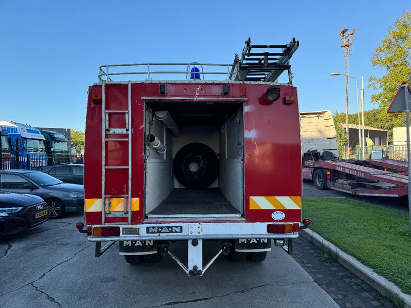MAN 13 4X2 FIRE TRUCK - Brandweerwagen: afbeelding 5 MAN 13 4X2 FIRE TRUCK - Brandweerwagen: afbeelding 5