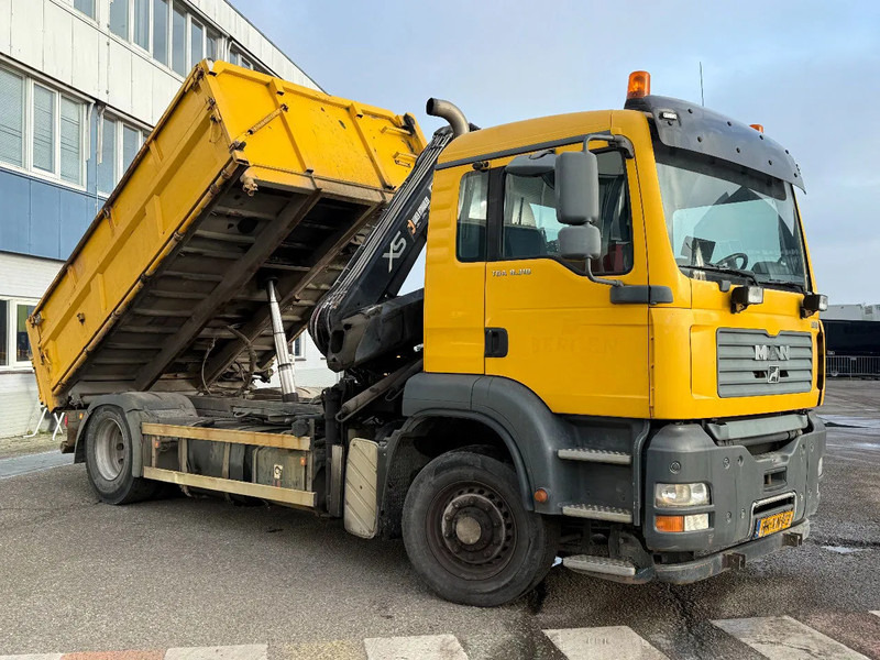 MAN TGA 18.310 4X4 + HIAB 122 ES-2 - DAMAGED CRANE - Kraanwagen: afbeelding 1 MAN TGA 18.310 4X4 + HIAB 122 ES-2 - DAMAGED CRANE - Kraanwagen: afbeelding 1