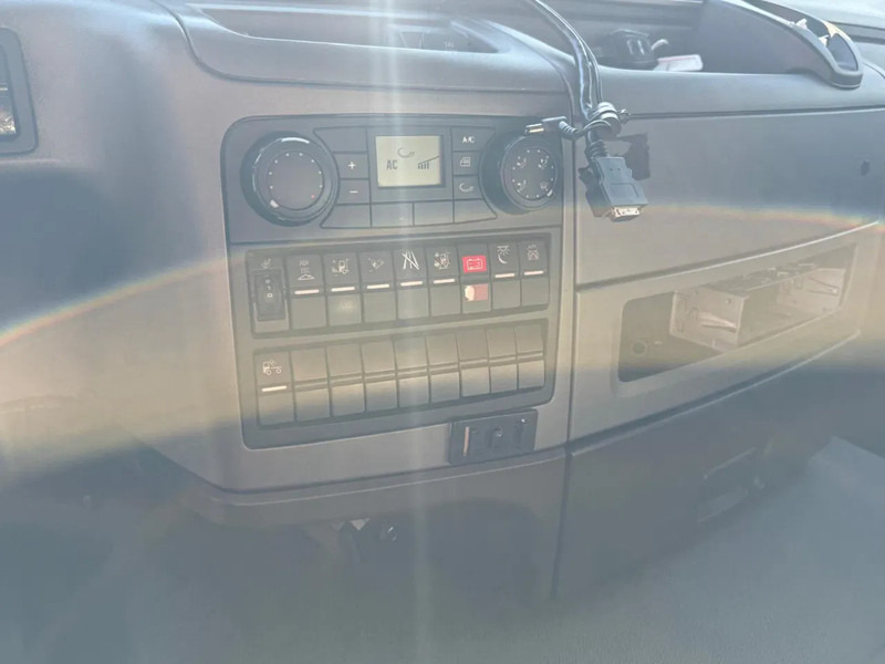 Containertransporter/ Wissellaadbak vrachtwagen MAN TGS 18.420 EURO 6 + KRONE 2 AXLE + 2x DHOLLANDIA LIFT: afbeelding 17