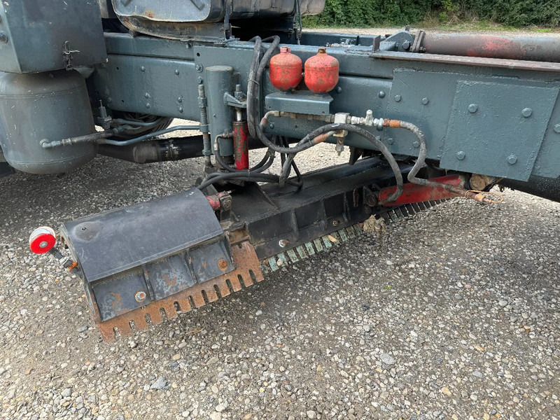 Chassis vrachtwagen Scania LB141 V8 6X2 HUB REDUCTION - FULL STEEL SUSP. - MANUAL GEAR: afbeelding 10 Chassis vrachtwagen Scania LB141 V8 6X2 HUB REDUCTION - FULL STEEL SUSP. - MANUAL GEAR: afbeelding 10