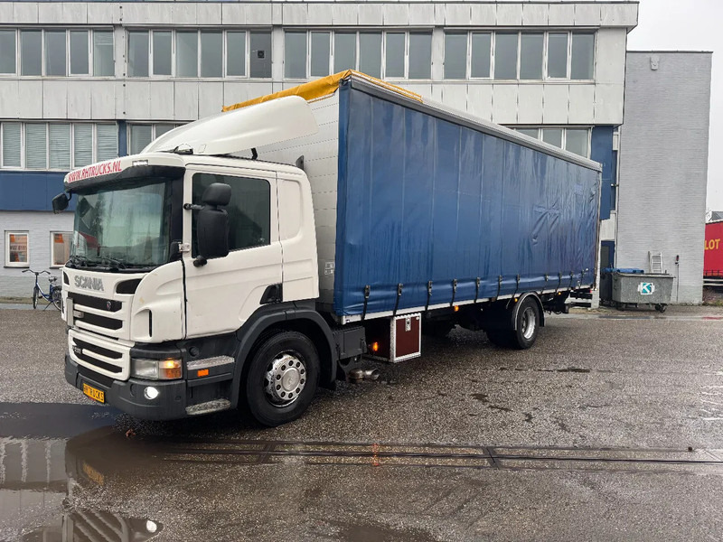Scania P230 4X2 MANUAL + ZEPRO 2500 KG LIFT + REMOTE CONTROL - Schuifzeilen vrachtwagen: afbeelding 1 Scania P230 4X2 MANUAL + ZEPRO 2500 KG LIFT + REMOTE CONTROL - Schuifzeilen vrachtwagen: afbeelding 1