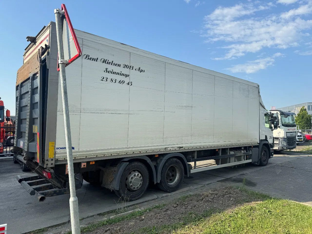 Scania P280 6X2 SCHMITZ BOX + ZEPRO 2000KG LIFT EURO 6 - Bakwagen: afbeelding 5 Scania P280 6X2 SCHMITZ BOX + ZEPRO 2000KG LIFT EURO 6 - Bakwagen: afbeelding 5
