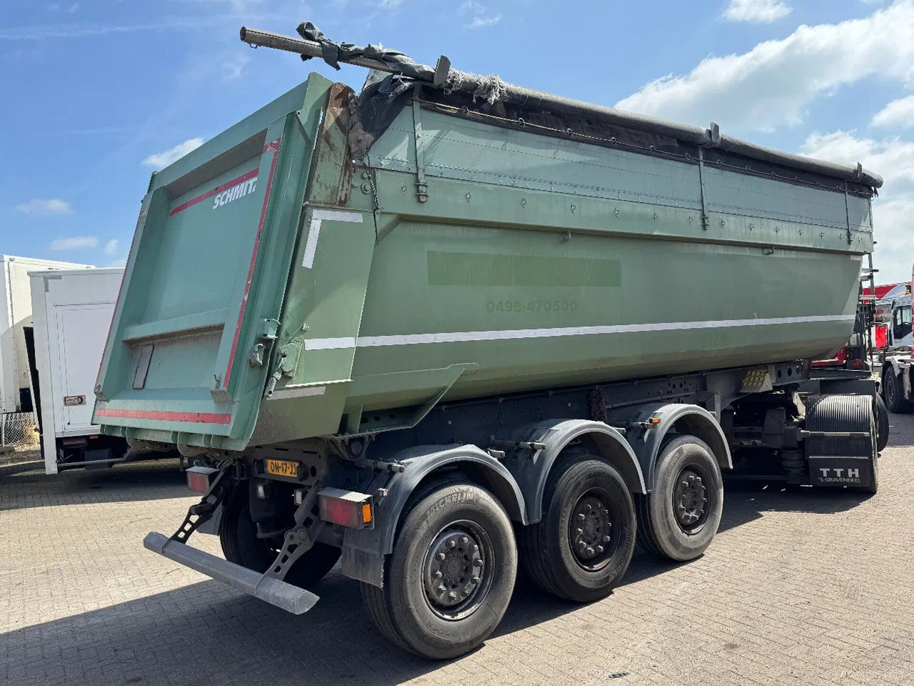 Schmitz Cargobull SGF*3 LIFTING AXLE - Kipper oplegger: afbeelding 4 Schmitz Cargobull SGF*3 LIFTING AXLE - Kipper oplegger: afbeelding 4