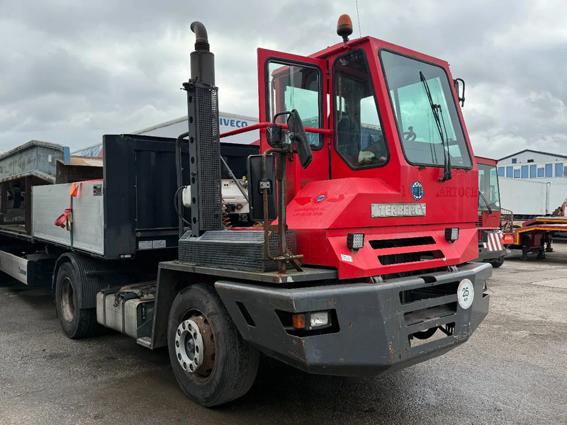 Terberg YT 180 4X2 - HUB REDUCTION + NL REGISTRATION! - Terminal trekker: afbeelding 3 Terberg YT 180 4X2 - HUB REDUCTION + NL REGISTRATION! - Terminal trekker: afbeelding 3
