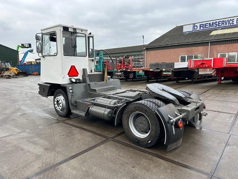 Terberg YT YT17 - Terminal trekker: afbeelding 3 Terberg YT YT17 - Terminal trekker: afbeelding 3