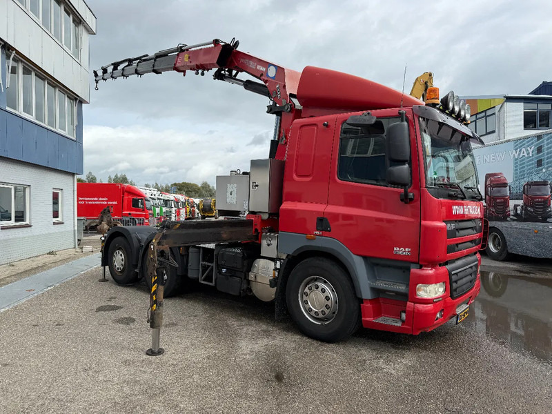 DAF CF 85.410 6X2 EURO 5 + HMF 3000K6 + REMOTE CONTROL - Trekker: afbeelding 4 DAF CF 85.410 6X2 EURO 5 + HMF 3000K6 + REMOTE CONTROL - Trekker: afbeelding 4