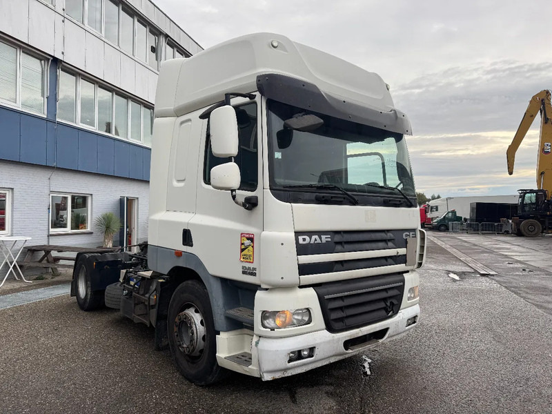 DAF CF 85.460 4X2 EURO 5 SLEEPER CAB - Trekker: afbeelding 3 DAF CF 85.460 4X2 EURO 5 SLEEPER CAB - Trekker: afbeelding 3