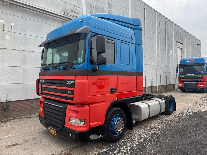DAF XF 105.410 4X2 MEGA STANDKLIMA AIRCO - Trekker: afbeelding 1 DAF XF 105.410 4X2 MEGA STANDKLIMA AIRCO - Trekker: afbeelding 1