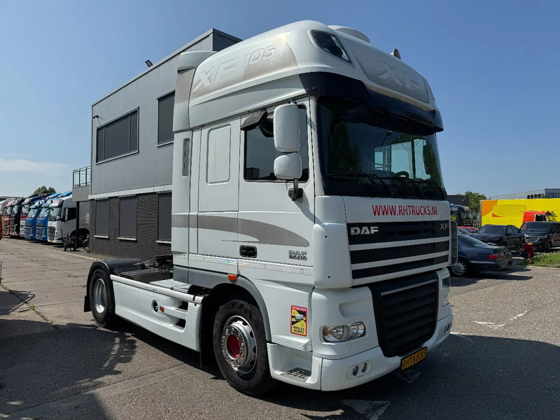 DAF XF 105.510 4X2 SKIRTS ADR RETARDER STANDKLIMA - Trekker: afbeelding 3 DAF XF 105.510 4X2 SKIRTS ADR RETARDER STANDKLIMA - Trekker: afbeelding 3