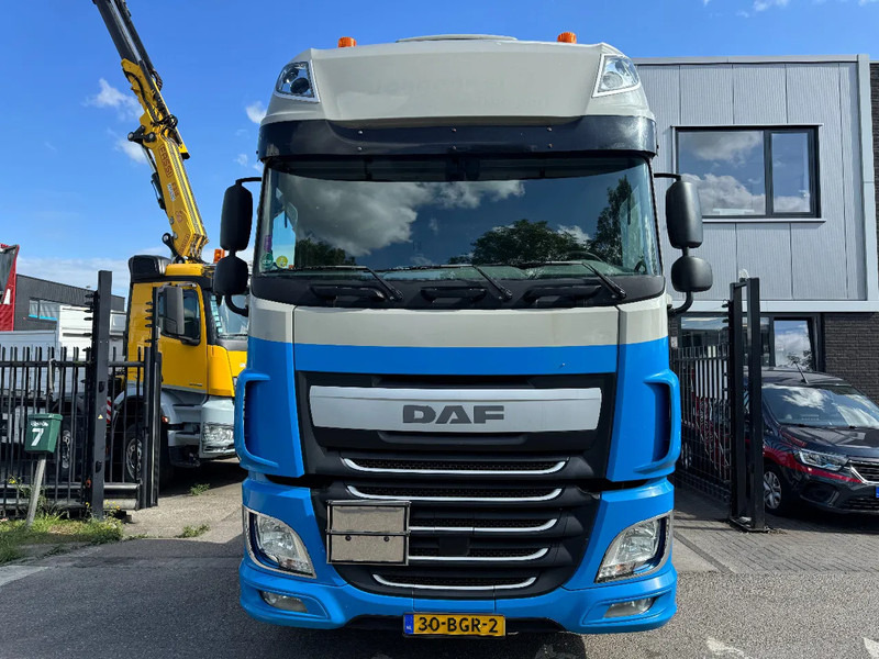 DAF XF 440 4X2 - EURO 6 + ADR + TÜV 12-2025 - Trekker: afbeelding 2 DAF XF 440 4X2 - EURO 6 + ADR + TÜV 12-2025 - Trekker: afbeelding 2