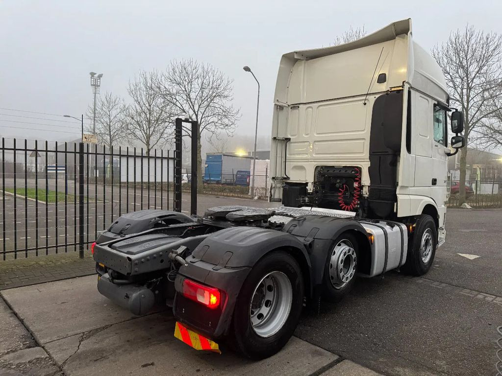 DAF XF 450 6X2 - EURO 6 + LIFT/STEERING AXLE - Trekker: afbeelding 4 DAF XF 450 6X2 - EURO 6 + LIFT/STEERING AXLE - Trekker: afbeelding 4