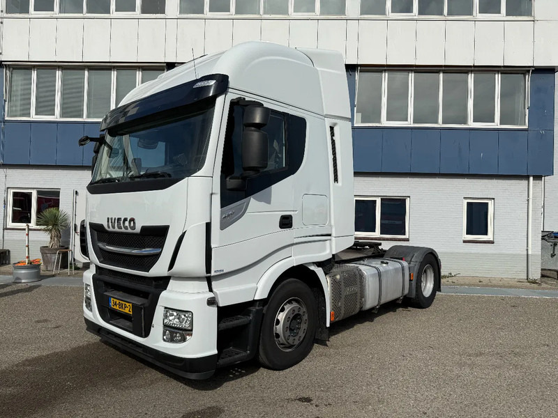 Iveco Stralis 440.42 Iveco AS440STX/P Hi-Way Stralis - Trekker: afbeelding 3 Iveco Stralis 440.42 Iveco AS440STX/P Hi-Way Stralis - Trekker: afbeelding 3
