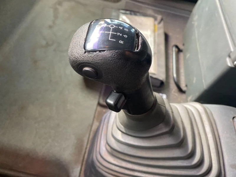 MAN TGA 33.530 6X4 MANUEL GEARBOX 70 TON - Trekker: afbeelding 5 MAN TGA 33.530 6X4 MANUEL GEARBOX 70 TON - Trekker: afbeelding 5