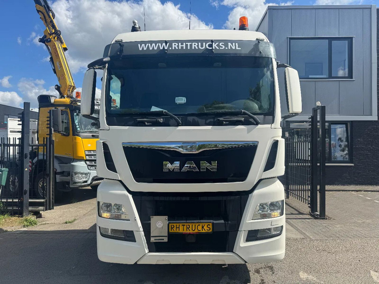 MAN TGX 26.480 6X2 EURO 6 SPOILERS AUTOMATIC - Trekker: afbeelding 2 MAN TGX 26.480 6X2 EURO 6 SPOILERS AUTOMATIC - Trekker: afbeelding 2