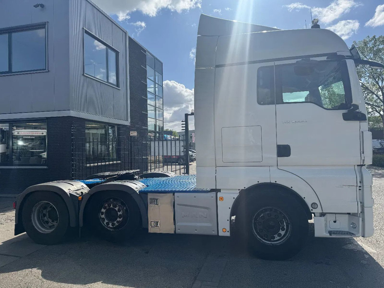MAN TGX 26.480 6X2 EURO 6 SPOILERS AUTOMATIC - Trekker: afbeelding 4 MAN TGX 26.480 6X2 EURO 6 SPOILERS AUTOMATIC - Trekker: afbeelding 4