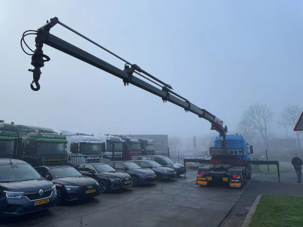 Scania P450 6X2 - EURO 6 + HMF 2620-K5 + REMOTE + LIFT - Trekker: afbeelding 4 Scania P450 6X2 - EURO 6 + HMF 2620-K5 + REMOTE + LIFT - Trekker: afbeelding 4