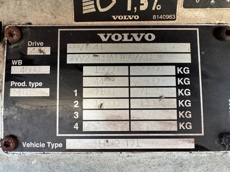 Trekker Volvo NH 12.460 4X2 - EURO 2 + KIPPER HYDRAULIEK: afbeelding 18