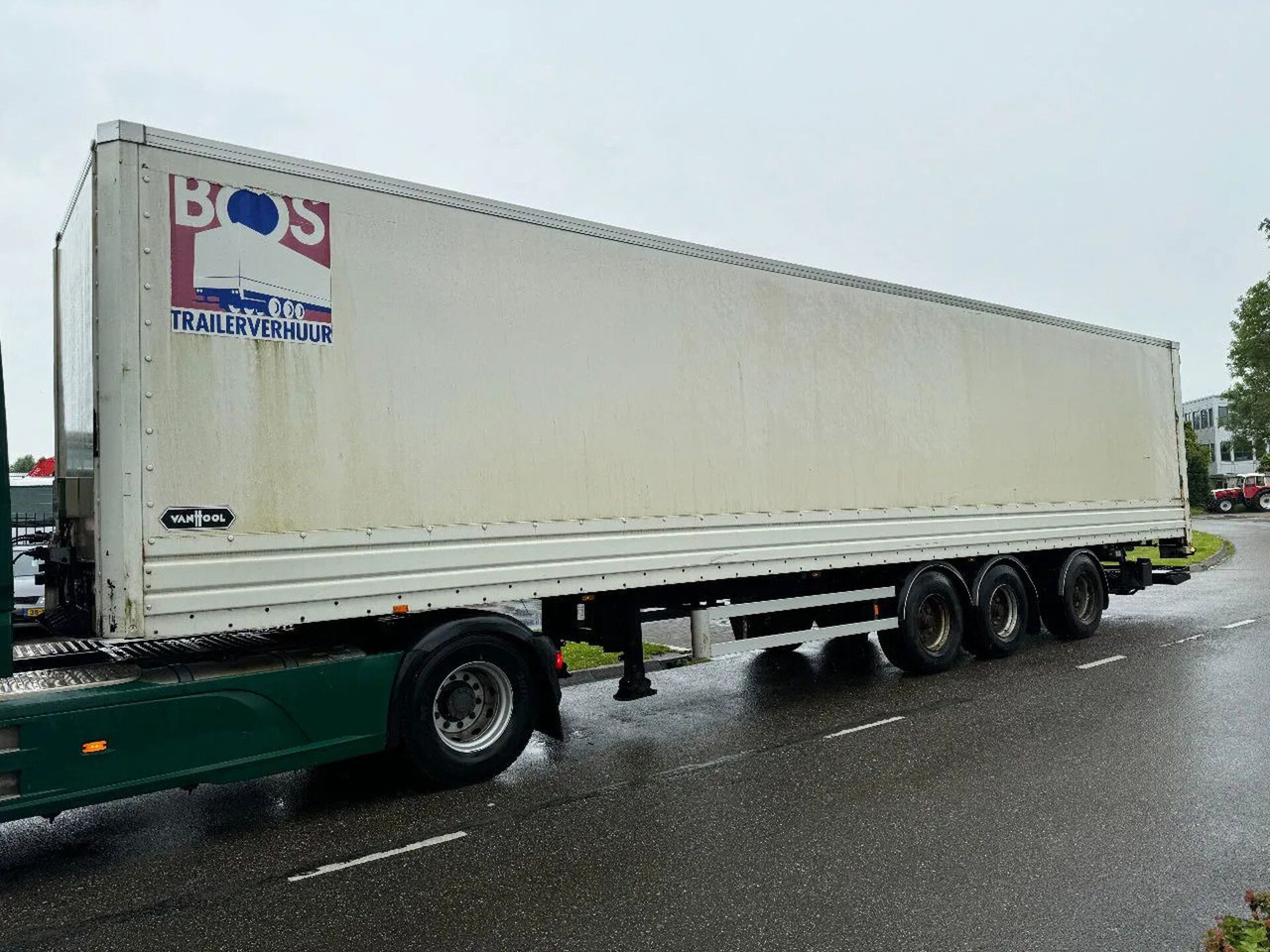 Vanhool 3B2014 - BPW + STEERING AXLE + LOADLIFT - Gesloten oplegger: afbeelding 1 Vanhool 3B2014 - BPW + STEERING AXLE + LOADLIFT - Gesloten oplegger: afbeelding 1