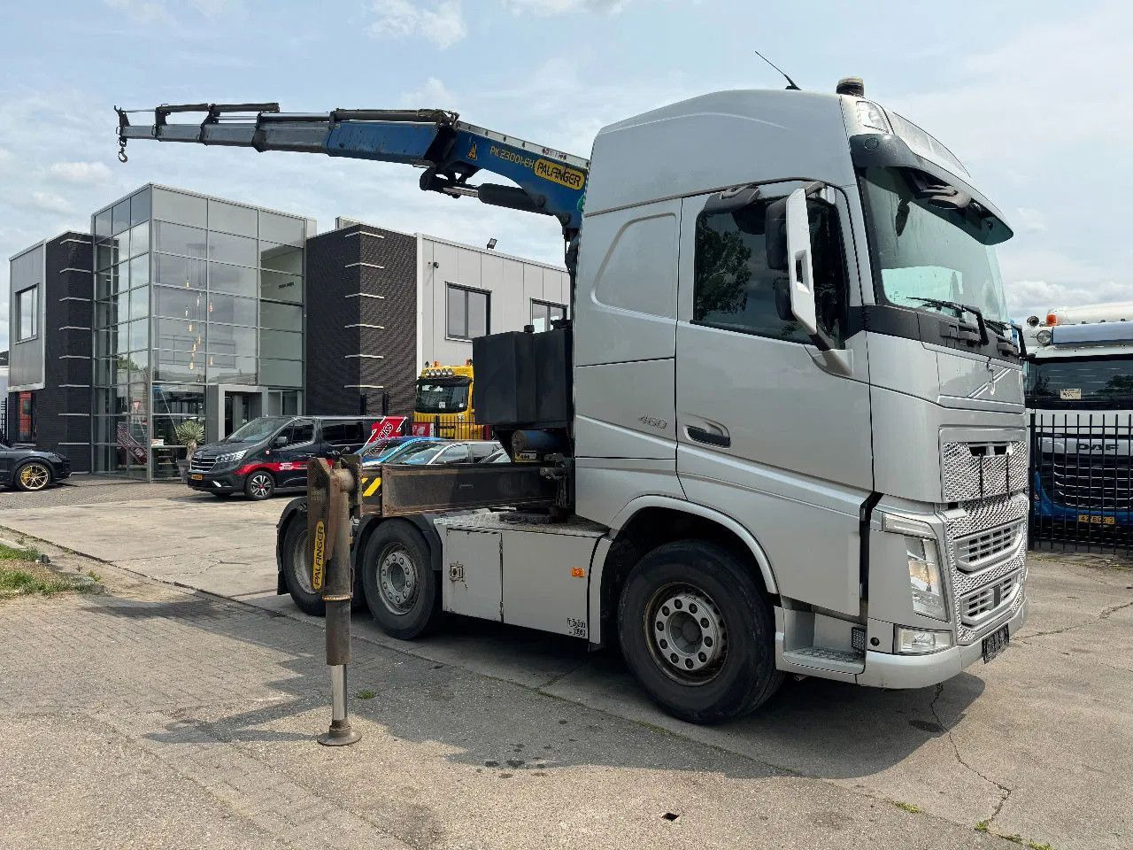 Volvo FH 460 6X2 PALFINGER 2300 + REMOTE CONTROL - Kraanwagen: afbeelding 1 Volvo FH 460 6X2 PALFINGER 2300 + REMOTE CONTROL - Kraanwagen: afbeelding 1