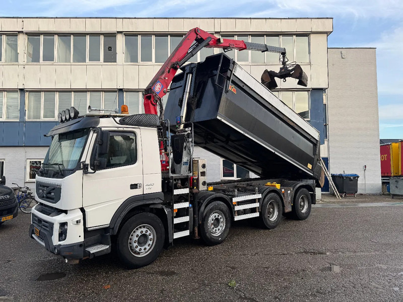 Volvo FMX 420 8X4 HMF 1643Z2 + REMOTE CONTROL + HYVA KIPPER - Kipper vrachtwagen, Kraanwagen: afbeelding 1 Volvo FMX 420 8X4 HMF 1643Z2 + REMOTE CONTROL + HYVA KIPPER - Kipper vrachtwagen, Kraanwagen: afbeelding 1