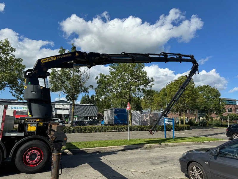 Volvo FMX 460 8X4 PALFINGER PK53002 + FLY JIP AN REMOTE CONTROLE, LAST AXEL STEERING - Kraanwagen: afbeelding 3 Volvo FMX 460 8X4 PALFINGER PK53002 + FLY JIP AN REMOTE CONTROLE, LAST AXEL STEERING - Kraanwagen: afbeelding 3