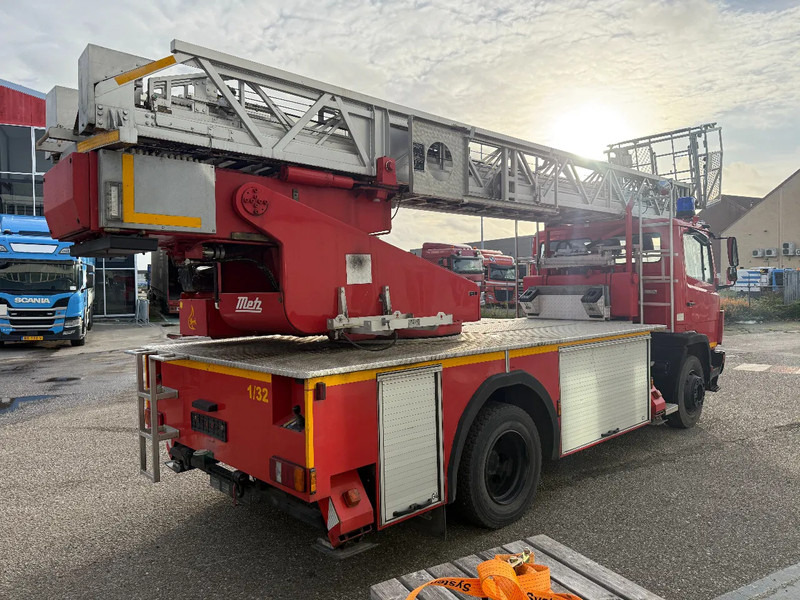 Mercedes-Benz 1124F + METZ DLK 18-12 LIFT + MAN-BASKET - Vrachtwagen: afbeelding 4 Mercedes-Benz 1124F + METZ DLK 18-12 LIFT + MAN-BASKET - Vrachtwagen: afbeelding 4