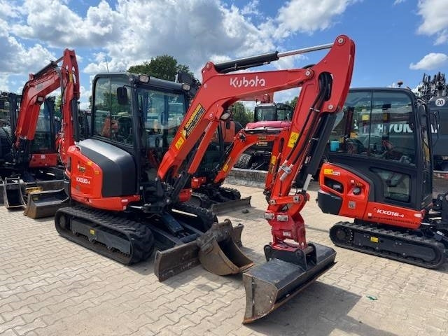 Kubota KX 030-4 - Minigraafmachine: afbeelding 1 Kubota KX 030-4 - Minigraafmachine: afbeelding 1
