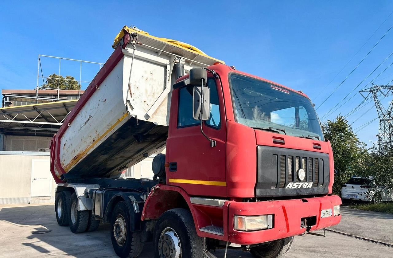 Astra HD7 4 ASSI RIBALTABILE 86 45 - Kipper vrachtwagen: afbeelding 4 Astra HD7 4 ASSI RIBALTABILE 86 45 - Kipper vrachtwagen: afbeelding 4