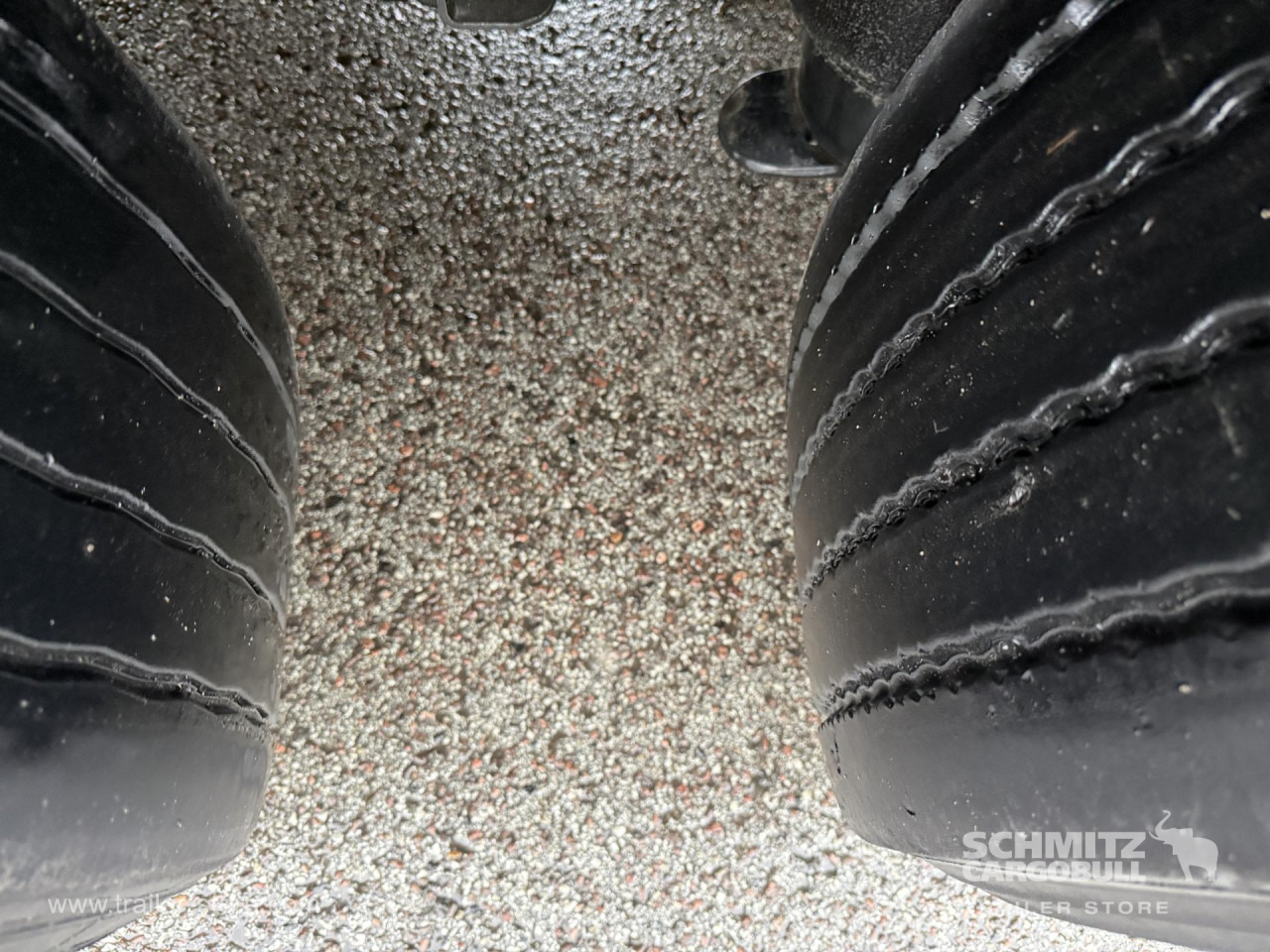 SCHMITZ Curtainsider Standard - Schuifzeiloplegger: afbeelding 4 SCHMITZ Curtainsider Standard - Schuifzeiloplegger: afbeelding 4