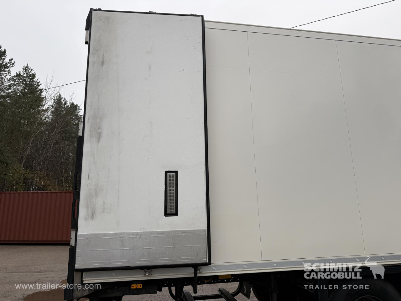 SCHMITZ Reefer Meat hanging system - Isotherm oplegger: afbeelding 3 SCHMITZ Reefer Meat hanging system - Isotherm oplegger: afbeelding 3