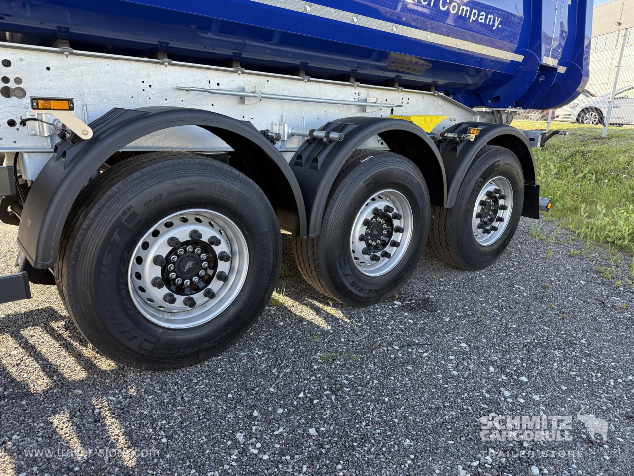 SCHMITZ Tipper Steel half pipe body 24m³ - Kipper oplegger: afbeelding 2 SCHMITZ Tipper Steel half pipe body 24m³ - Kipper oplegger: afbeelding 2