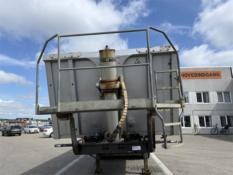 KEL-BERG Tipper/Kipper/Tiptrailer - Kipper oplegger: afbeelding 2 KEL-BERG Tipper/Kipper/Tiptrailer - Kipper oplegger: afbeelding 2