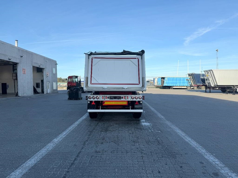 KEL-BERG Tipper / Kipper / Tiptrailer - Kipper oplegger: afbeelding 5 KEL-BERG Tipper / Kipper / Tiptrailer - Kipper oplegger: afbeelding 5