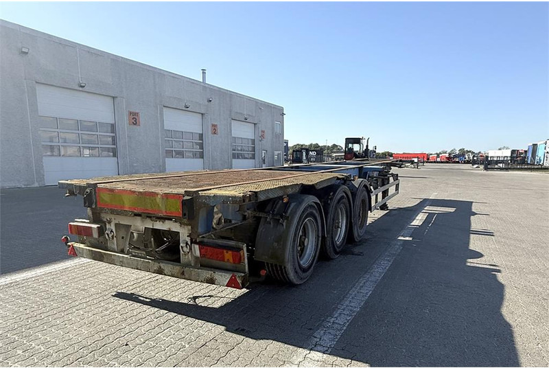 LECI Containerchassis - Containertransporter/ Wissellaadbak oplegger: afbeelding 4 LECI Containerchassis - Containertransporter/ Wissellaadbak oplegger: afbeelding 4